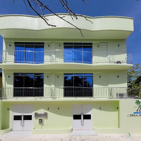 Thila Sky View - Guest House ทอดดู ภายนอก รูปภาพ
